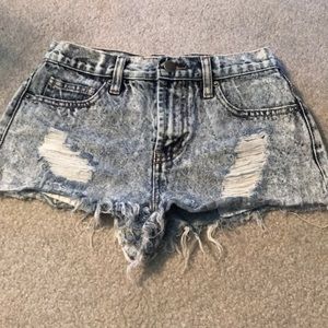 Denim distressed shorts